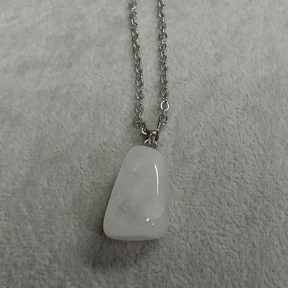 Natural Quartz Crystal Necklace Gemstone Pendant Stainless-Steel Chain 20" - Picture 11 of 15